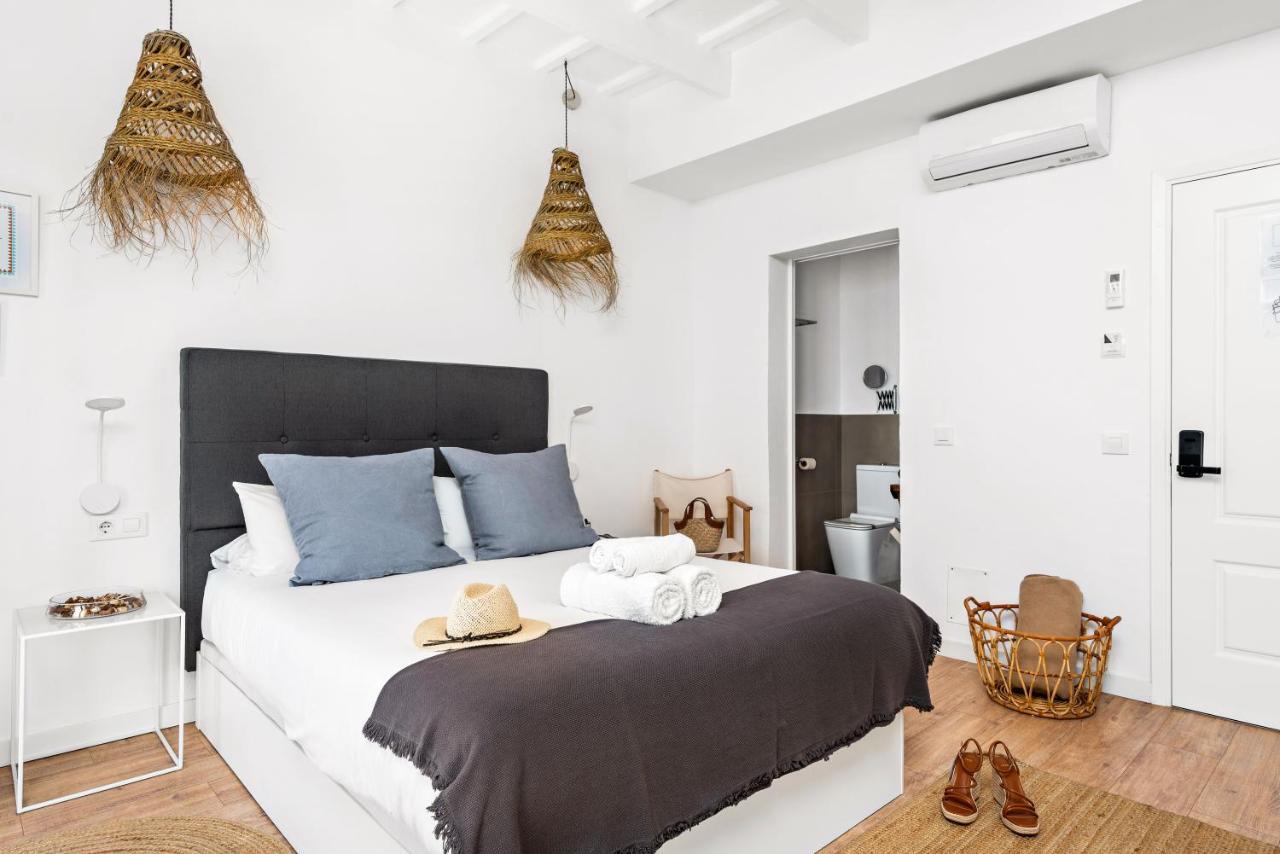 Hotel Boutique Ses 5 Claus Ciutadella  Luaran gambar