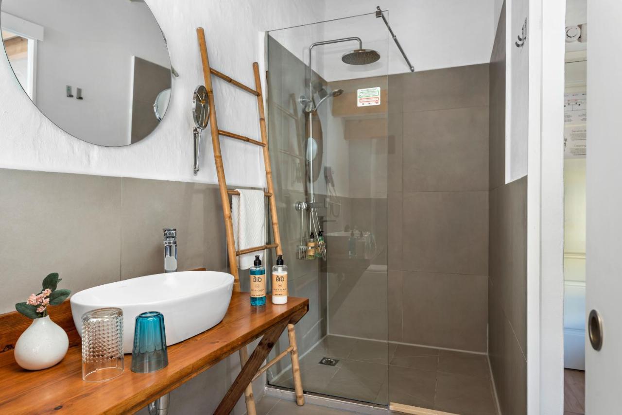Hotel Boutique Ses 5 Claus Ciutadella  Luaran gambar