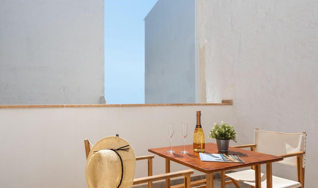 Hotel Boutique Ses 5 Claus Ciutadella  Luaran gambar